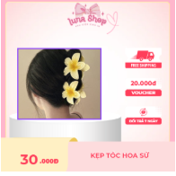 Kẹp tóc hoa sứ là phụ kiện tóc thời trang được nhiều bạn nữ yêu thích nhờ thiết kế tinh tế, nhẹ nhàng và mang phong cách nữ tính.